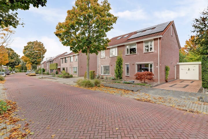 Photo 60 of Manegelaan 2