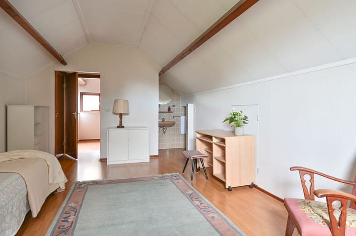 Photo 28 of Oude Raadhuisstraat 2