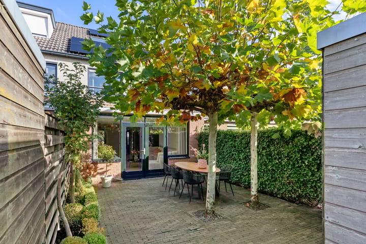 Photo 14 of Londenstraat 74