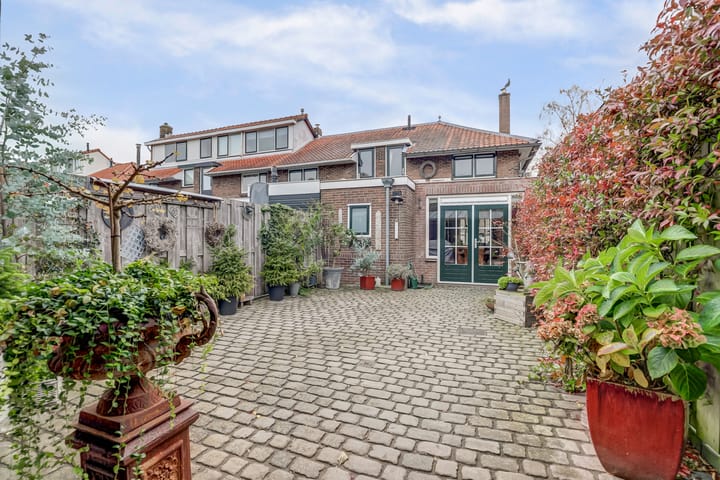 Foto 36 van Nassaustraat 80