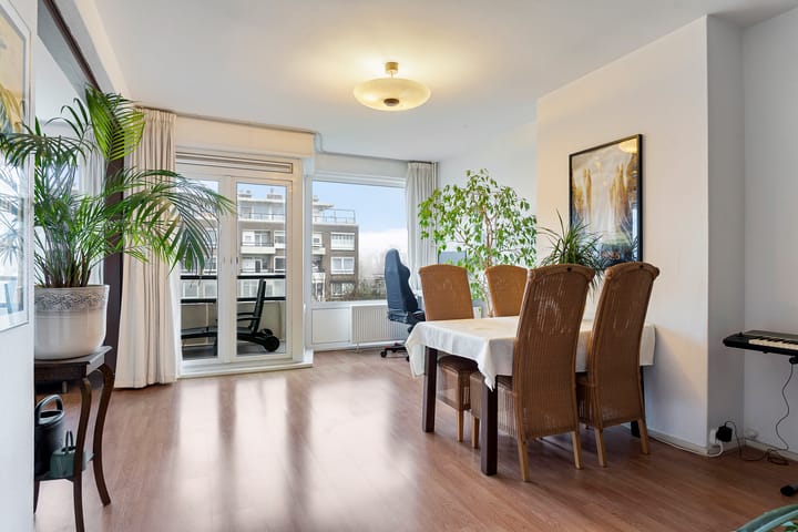 Foto 15 van Narcislaan 327