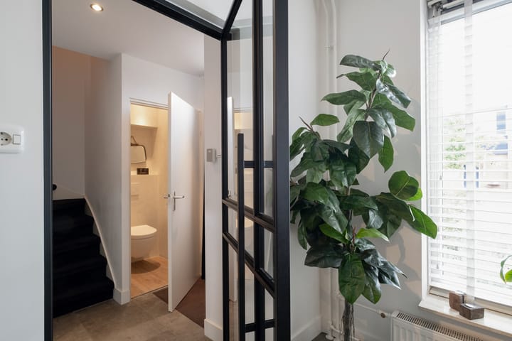 Foto 8 van Möllenbergstraat 16