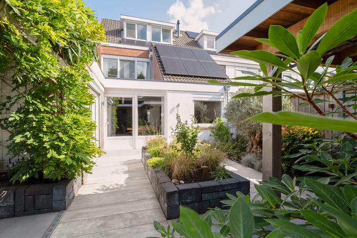 Foto 47 van Möllenbergstraat 16