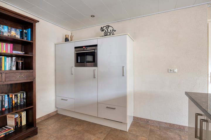 Foto 10 van Marthalaan 16