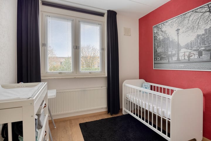 Foto 19 van Marthalaan 16