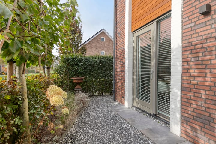 Foto 10 van Marmermolen 32