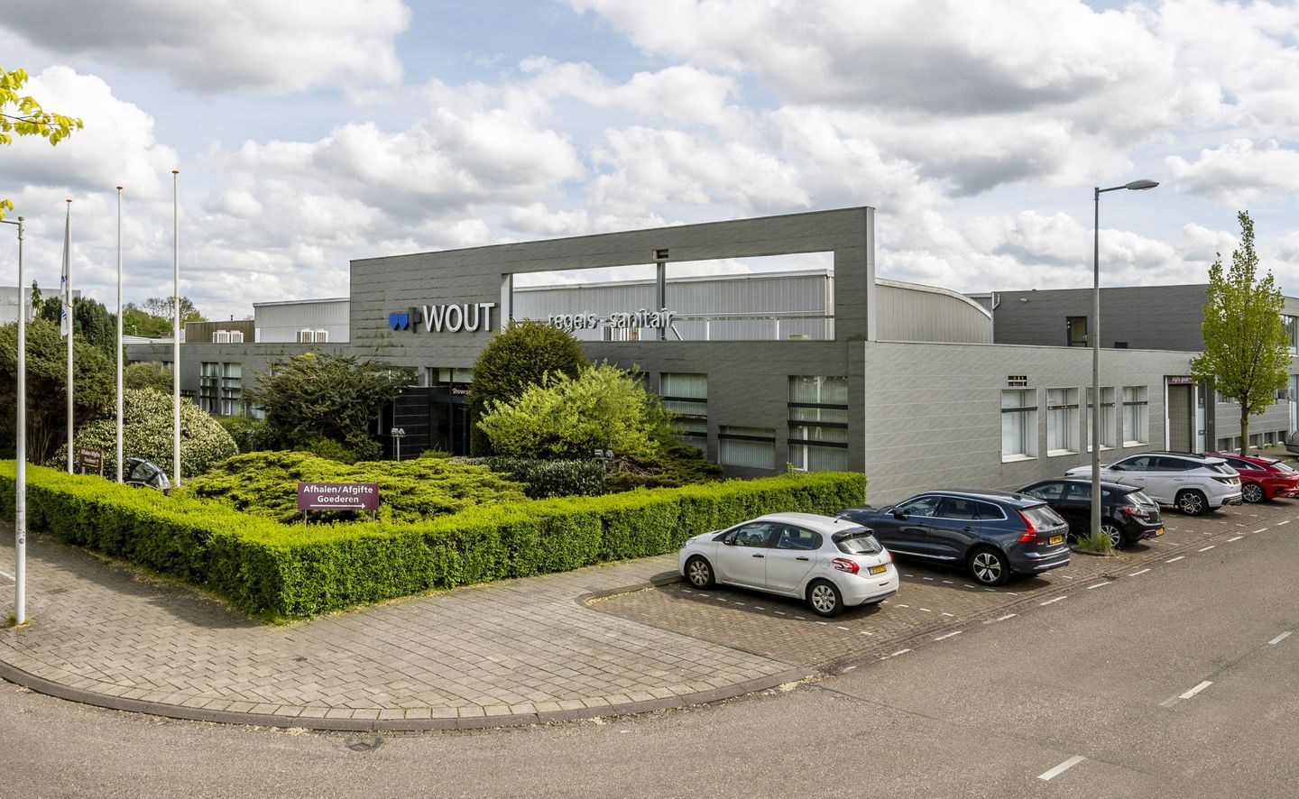 Bekijk foto 1 van Isolatorweg 4-6