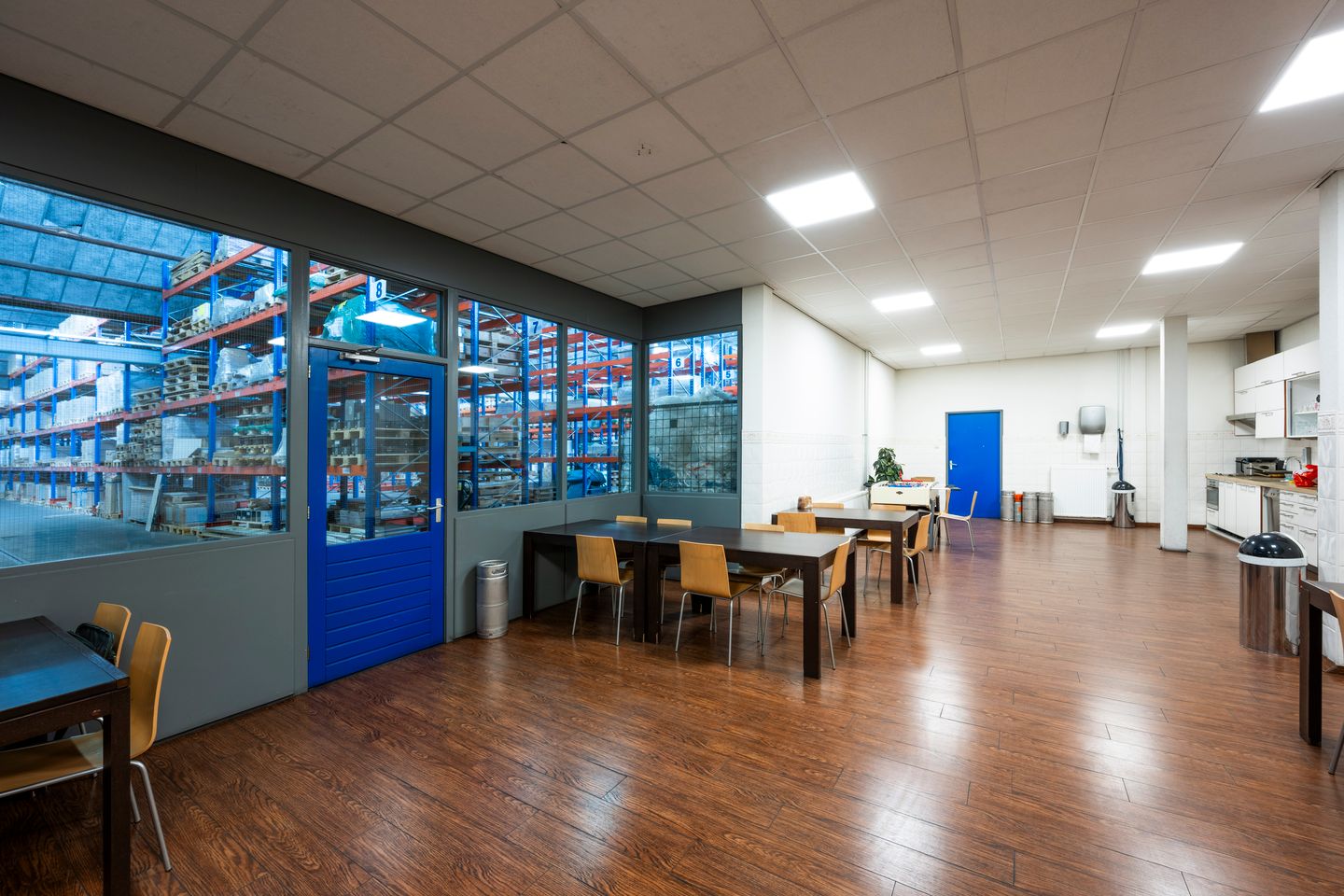 Bekijk foto 5 van Isolatorweg 4-6