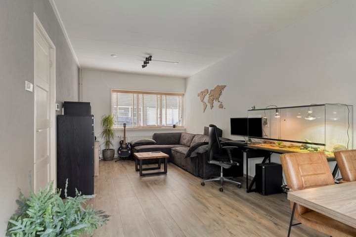 Photo 5 of Augustijnenstraat 4