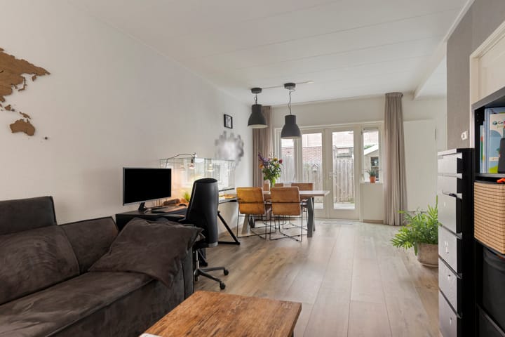 Photo 7 of Augustijnenstraat 4