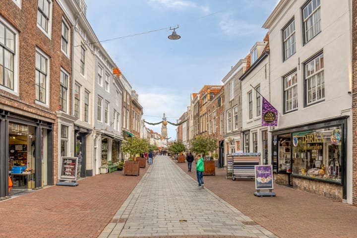 Photo 21 of Augustijnenstraat 4