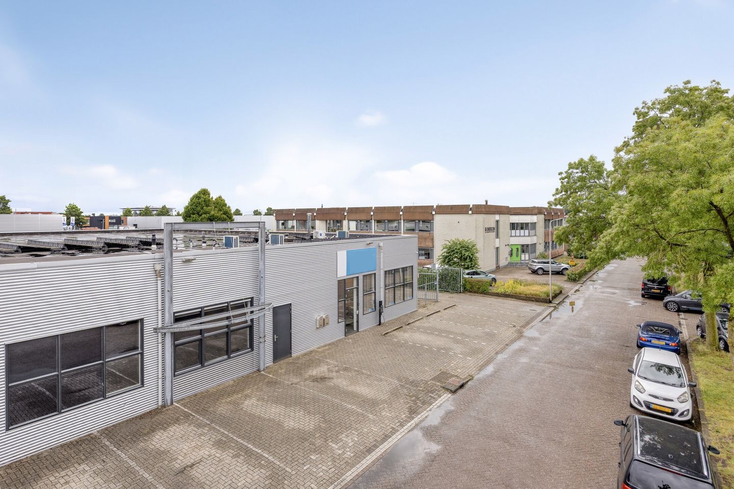 View photo 4 of Voltastraat 17-L