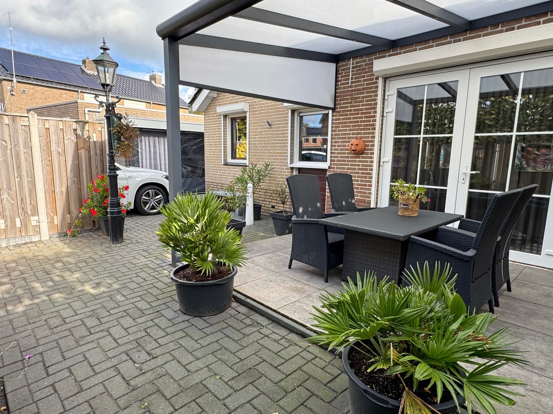 Photo 2 of vd Duyn v Maasdamstr 13