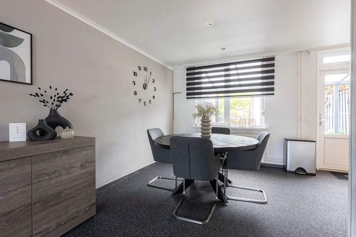 Foto 7 van Elbereveldstraat 4-A