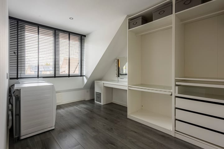 Foto 19 van Elbereveldstraat 4-A