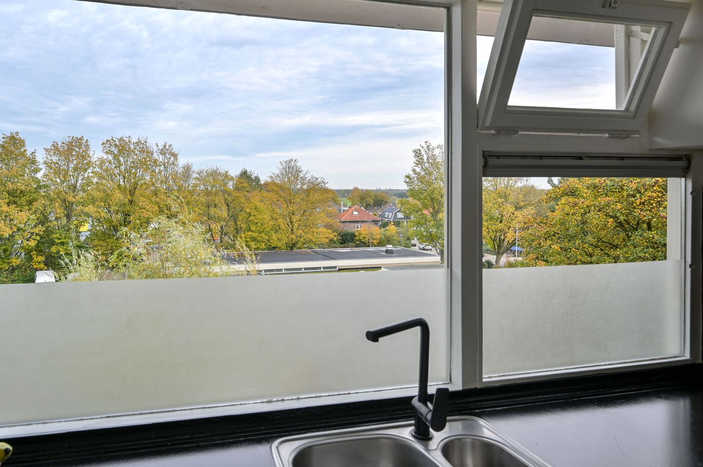 Photo 14 of van Goyenlaan 195