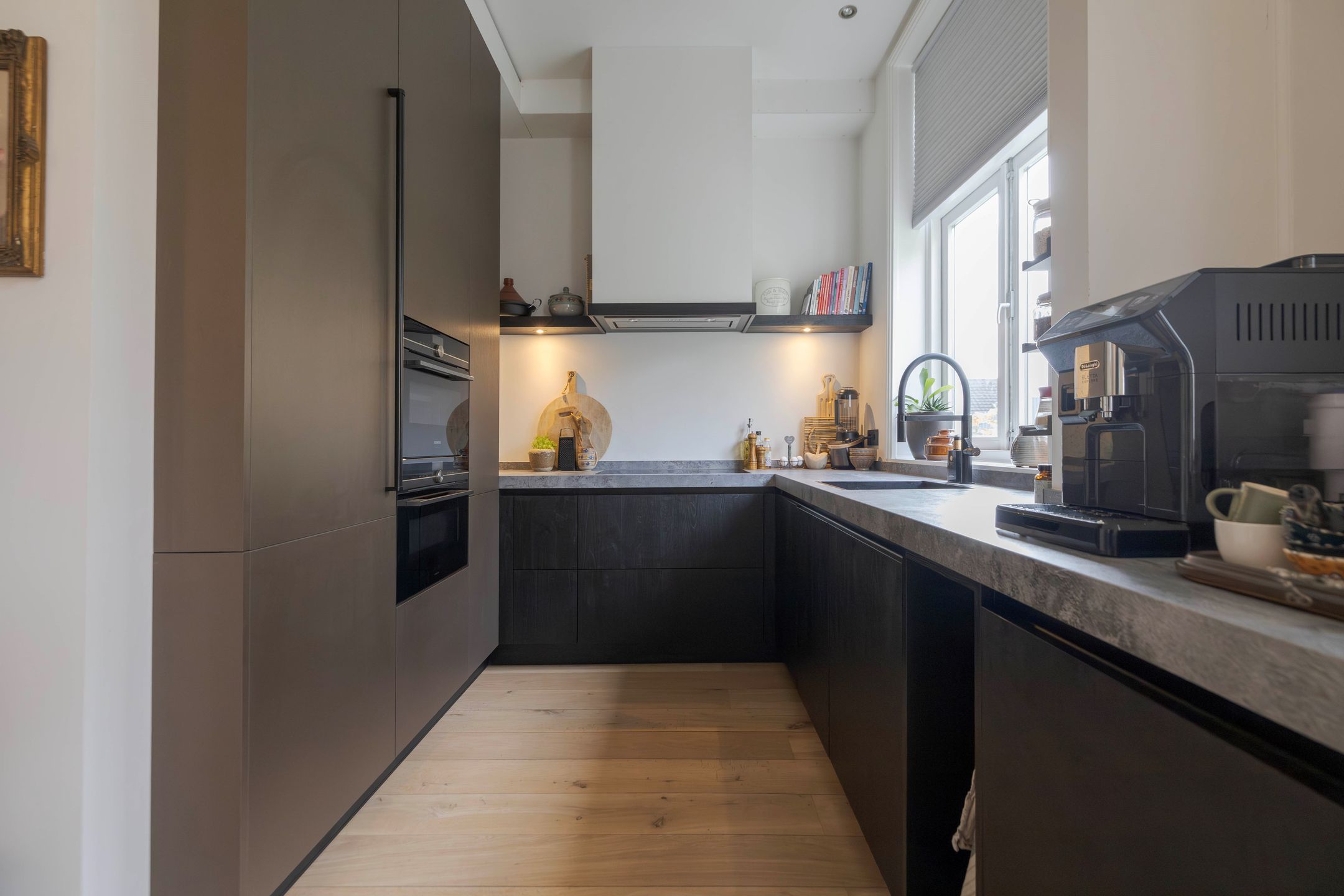 Foto 3 van Molenbeekstraat 4