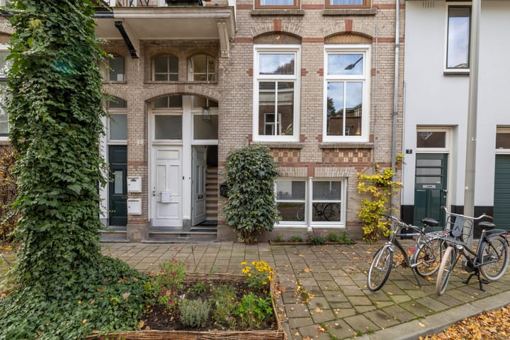 Photo 7 of Molenbeekstraat 4