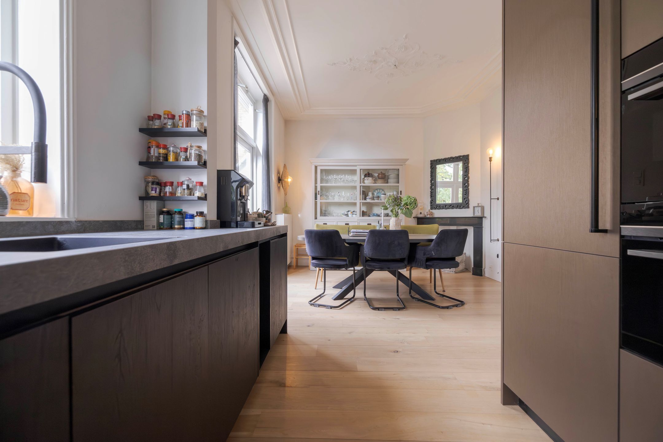 Foto 27 van Molenbeekstraat 4