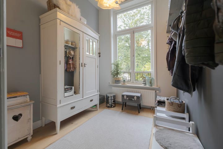 Photo 34 of Molenbeekstraat 4