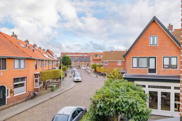 Foto 30 van Vareniusstraat 16