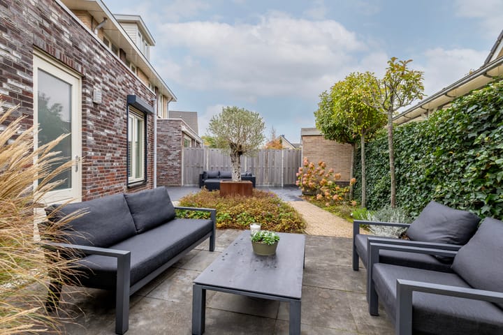 Foto 5 van Taxushout 12