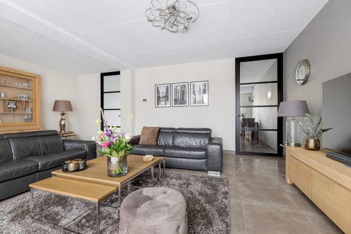 Foto 13 van Taxushout 12