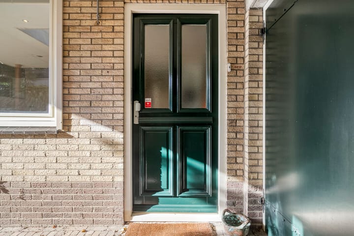 Photo 8 of Veldstraat 12