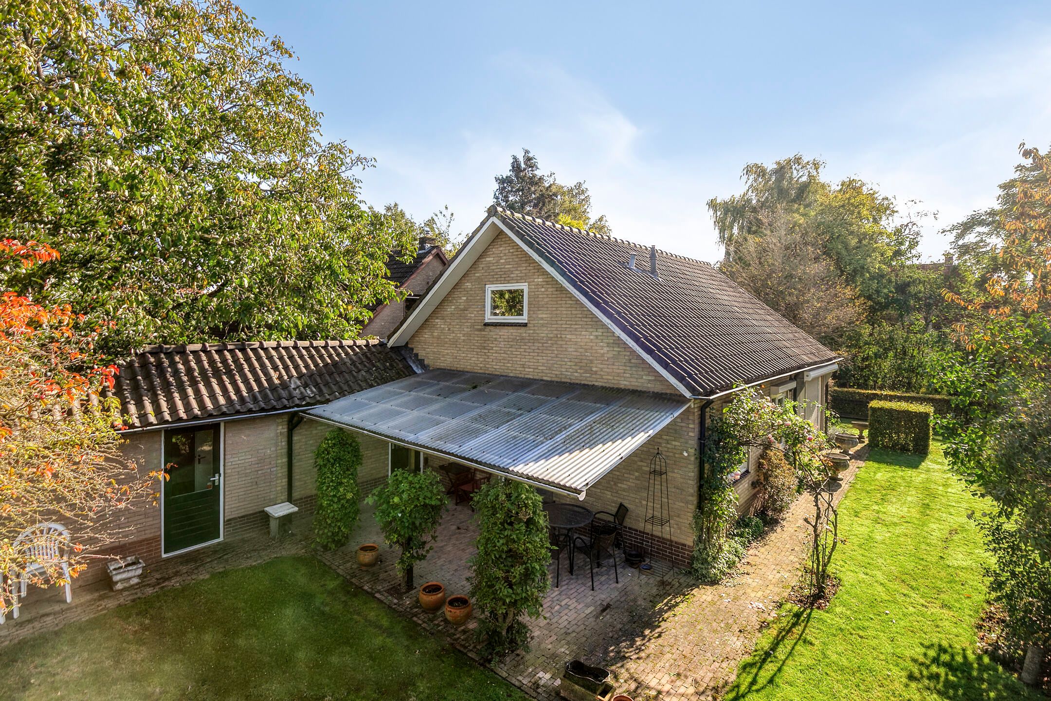 Foto 42 van Veldstraat 12