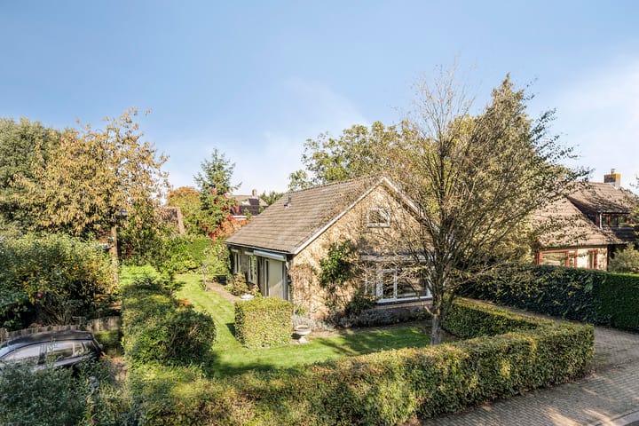 Photo 43 of Veldstraat 12