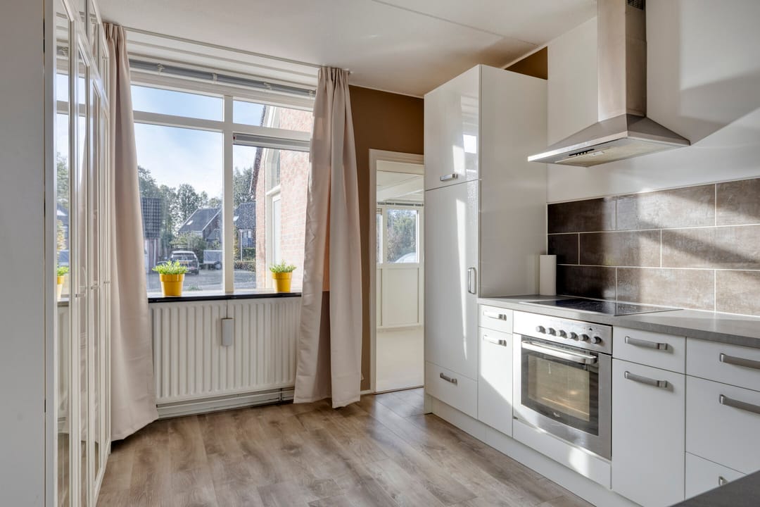 Foto 11 van Multatuliweg 64