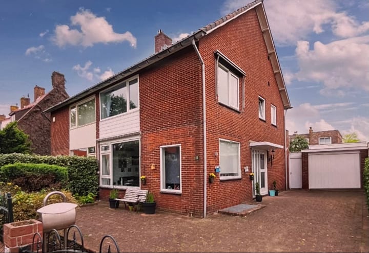 Photo 2 of Dr C A Gerkestraat 151