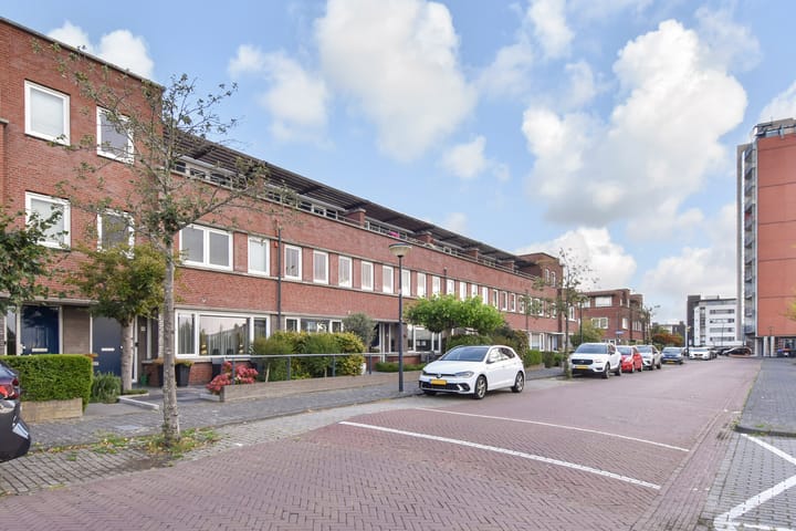 Foto 12 van Waterlandsingel 99