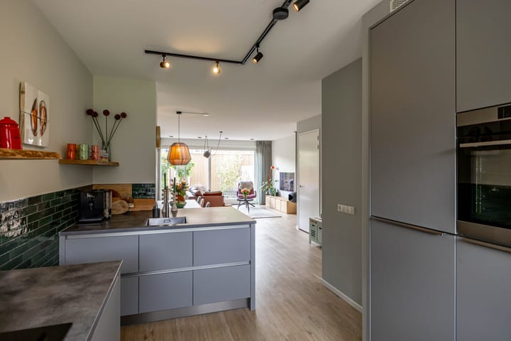 Photo 13 of Toxopeusstraat 7