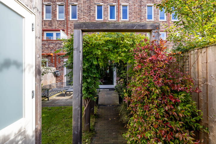 Photo 44 of Toxopeusstraat 7