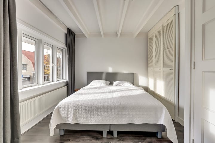 Photo 18 of Kamperfoeliestraat 52