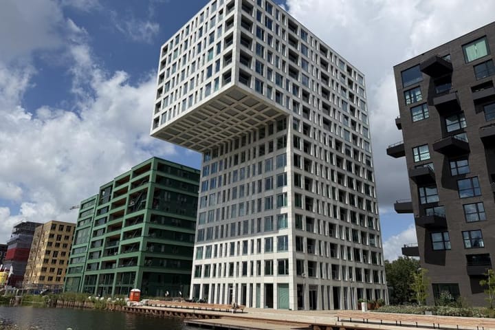 Foto 1 van Haarlemmerweg 1120