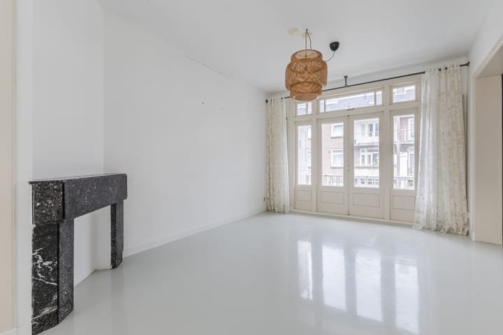 Photo 9 of Lekstraat 178-3