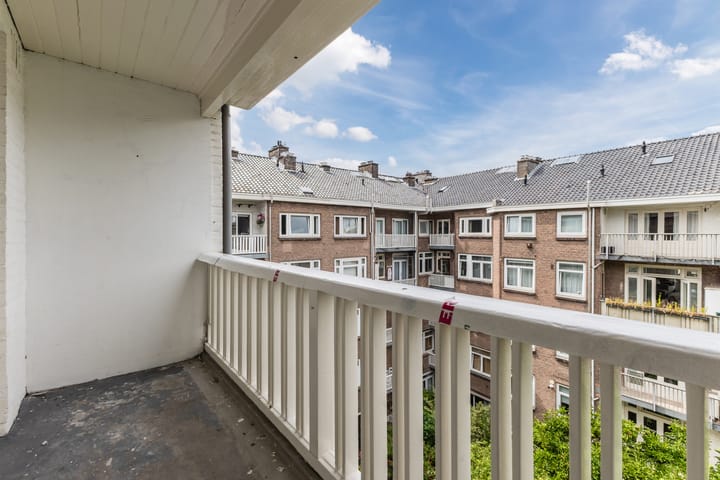 Photo 35 of Lekstraat 178-3