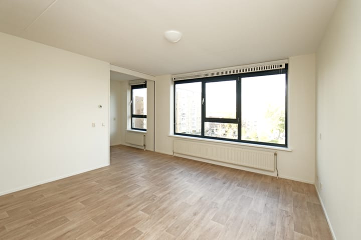 Photo 10 of Zuidplein 546