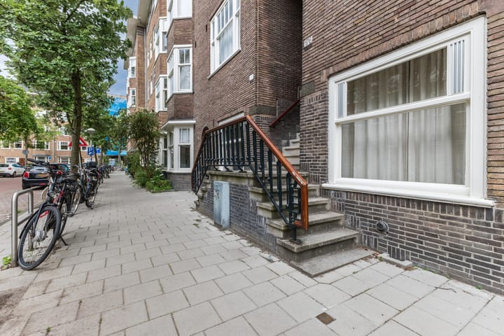 Photo 52 of Lekstraat 178-3