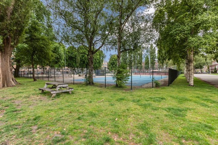 Photo 55 of Lekstraat 178-3