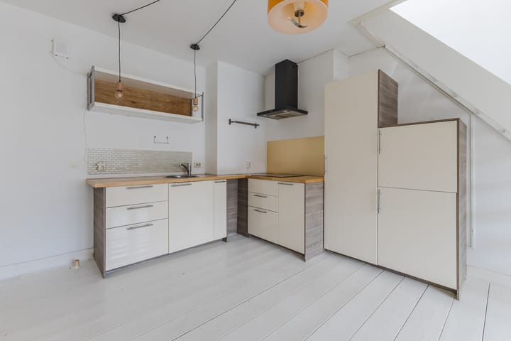 Photo 33 of Lekstraat 178-3