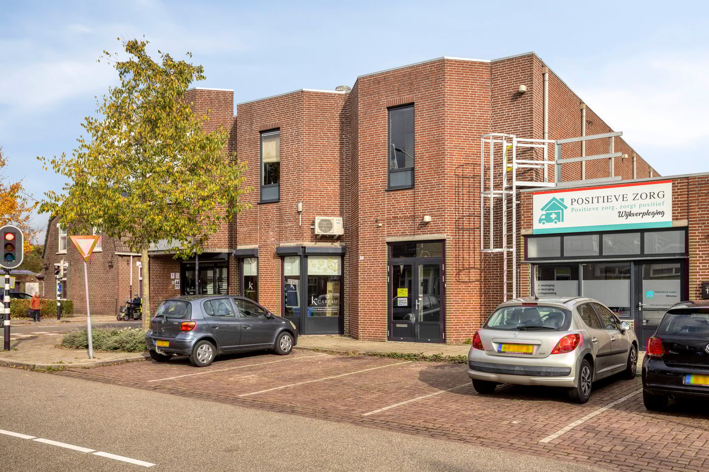 View photo 2 of Oranjestraat 21