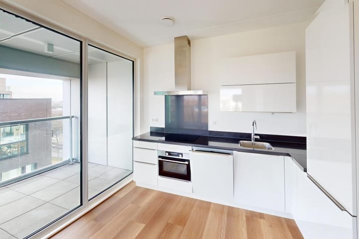 Foto 11 van Haarlemmerweg 1038