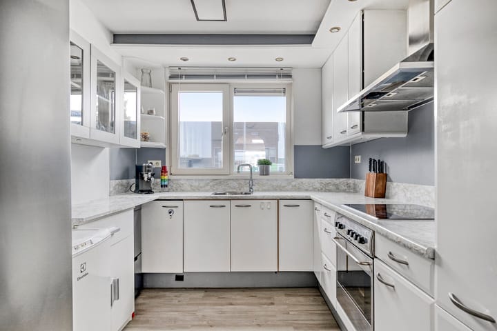 Photo 4 of Huygenhoekring 3