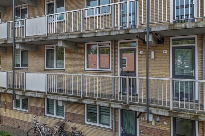 Photo 13 of Staalstraat 32