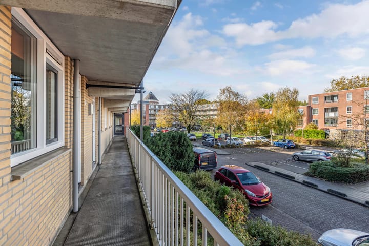 Photo 15 of Staalstraat 32