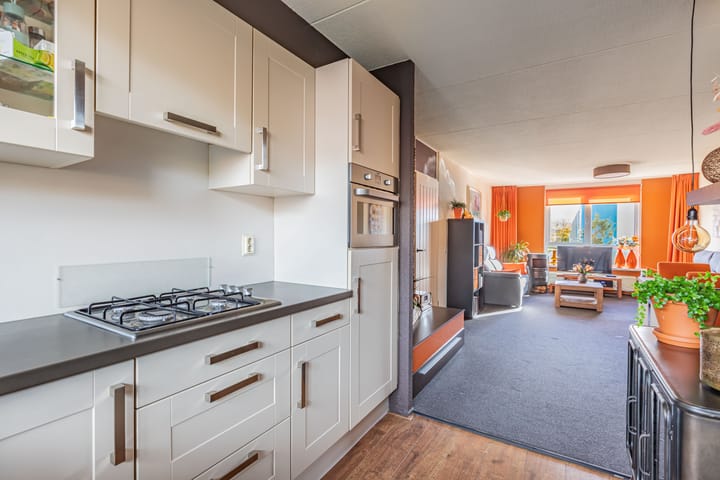 Photo 28 of Staalstraat 32