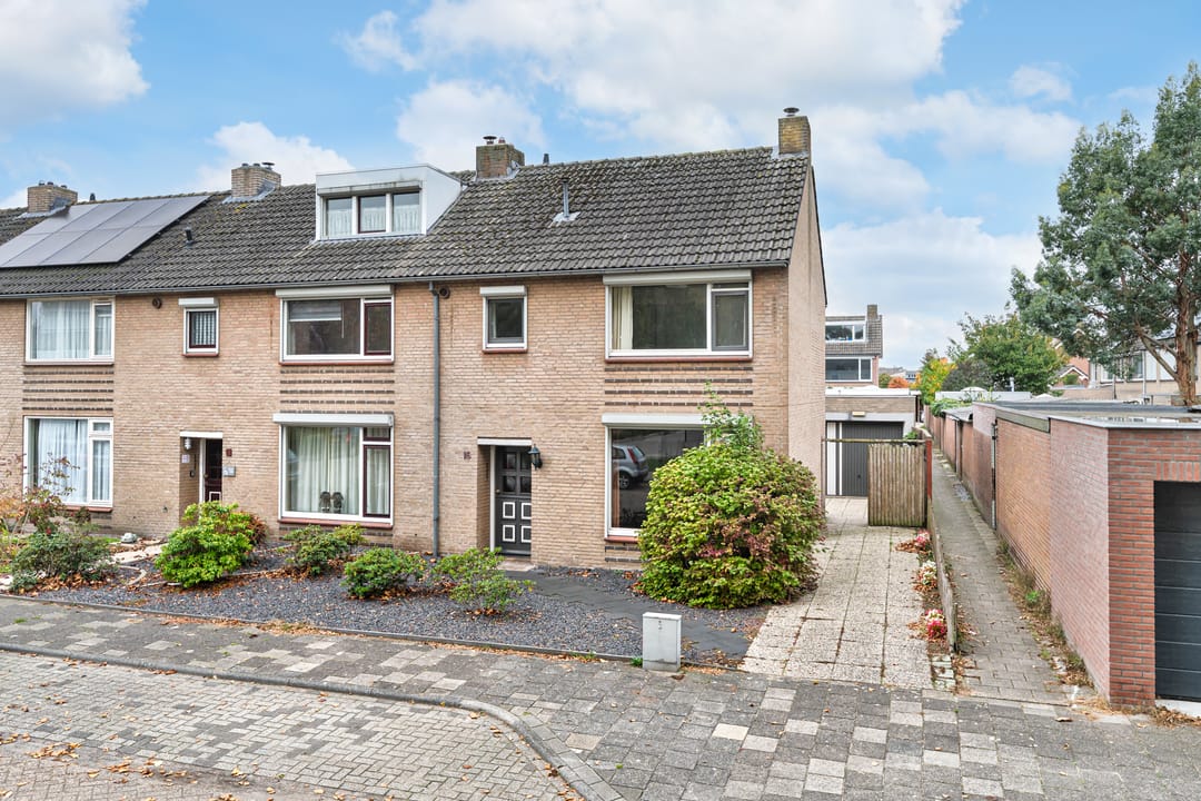 Foto 32 van Jasmijnstraat 16